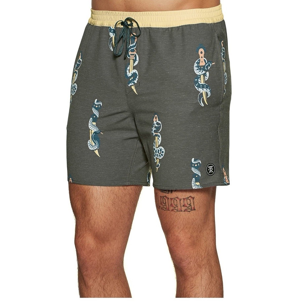 Roark Shorey Snake & Dagger Board Shorts‎ Large Quick Drying Drawstring